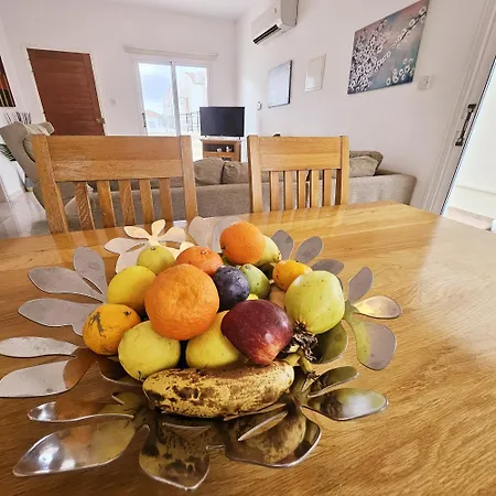 Holiday home Tariro Peyia